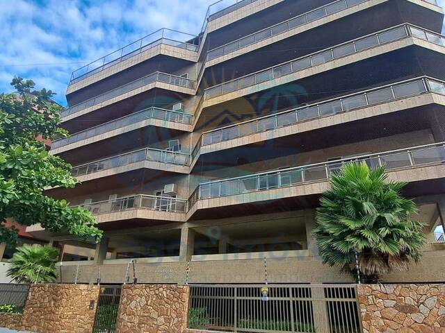 #6 - Apartamento para Venda em Cabo Frio - RJ