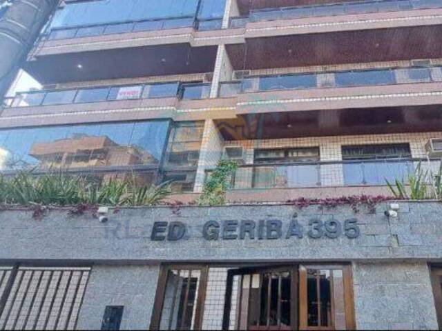 #12 - Apartamento para Venda em Cabo Frio - RJ